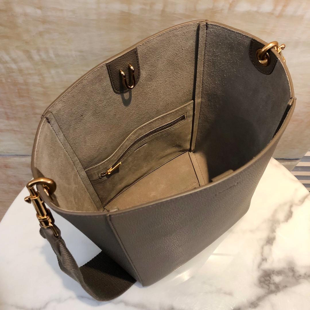 赛琳新款sanglebucket水桶包颜值与实用兼具的水桶包