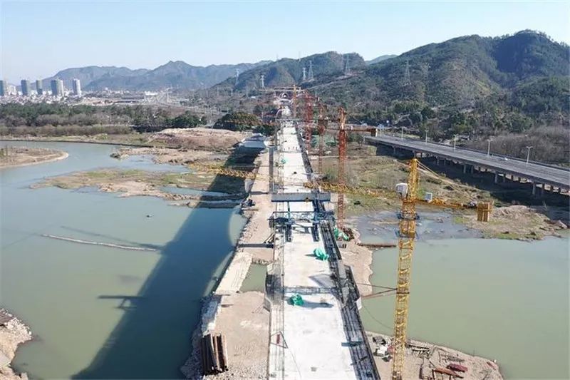 特刊天台高铁建设复工按下快进键要把失去时间夺回来