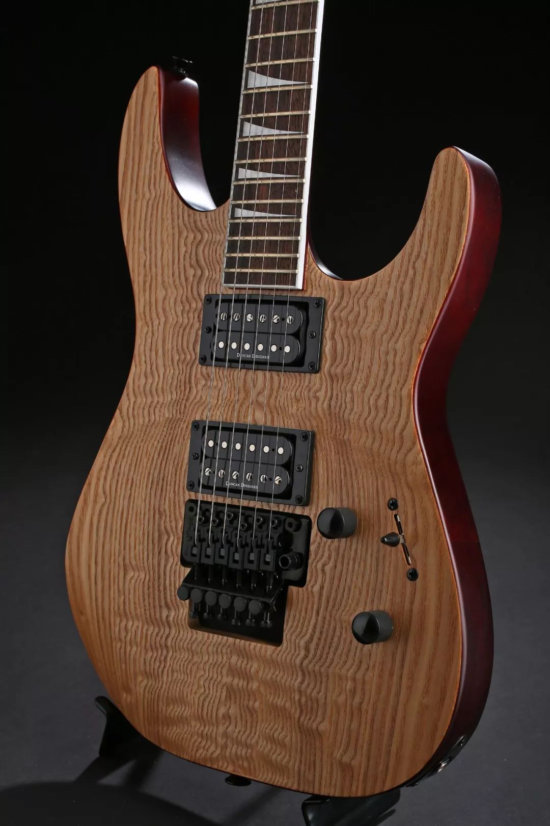 满足现代乐手的需求jacksonx系列soloistslxtamoash