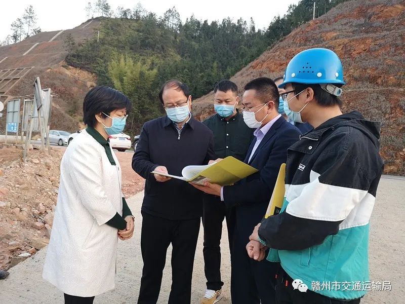 市公路局局长谢文才到上犹县调研疫情防控和复工复产工作