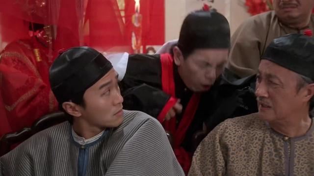 周星驰小心把肺给咳出来了