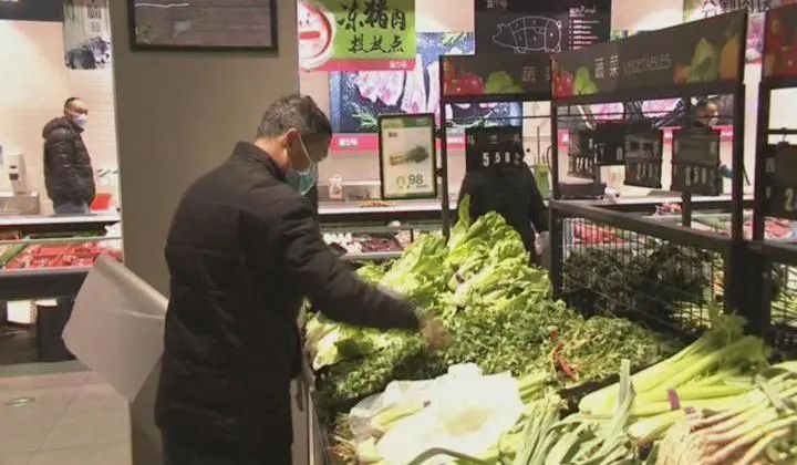 了,也联系了一些配送的像博联我们出去进货的车辆来帮他们进行捎带