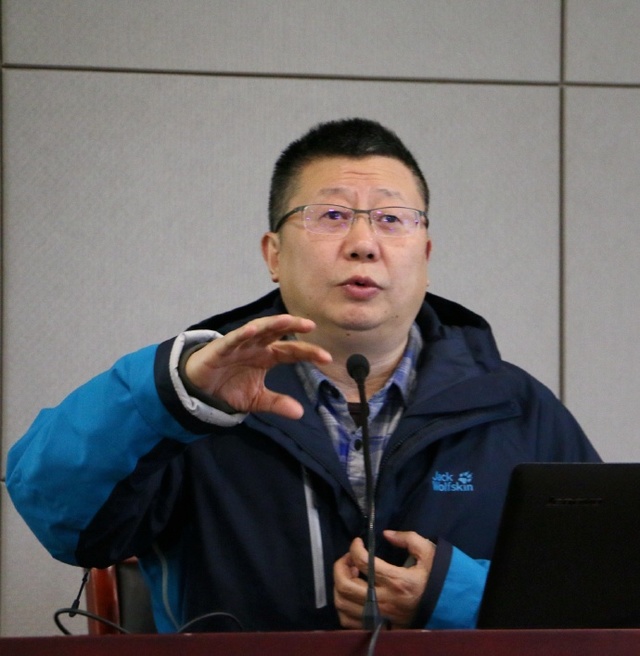 他解剖首例新冠患者遗体探病源,曾助警方抓获身负十命变态杀人魔_刘良