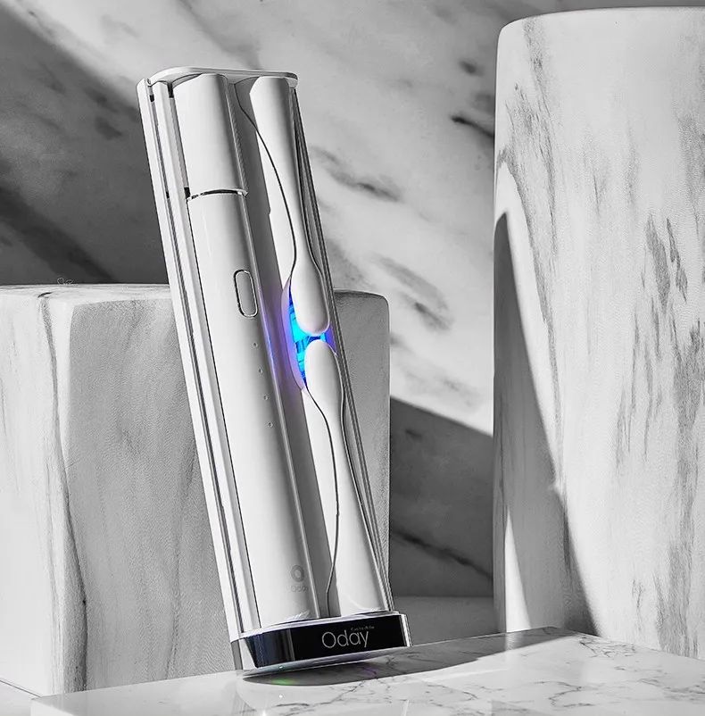 牙刷黑科技磁悬浮电动牙刷每分钟38000次震动强劲声波