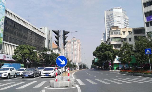 坐车经过江门江海区路上随拍,你来过这座城市吗?