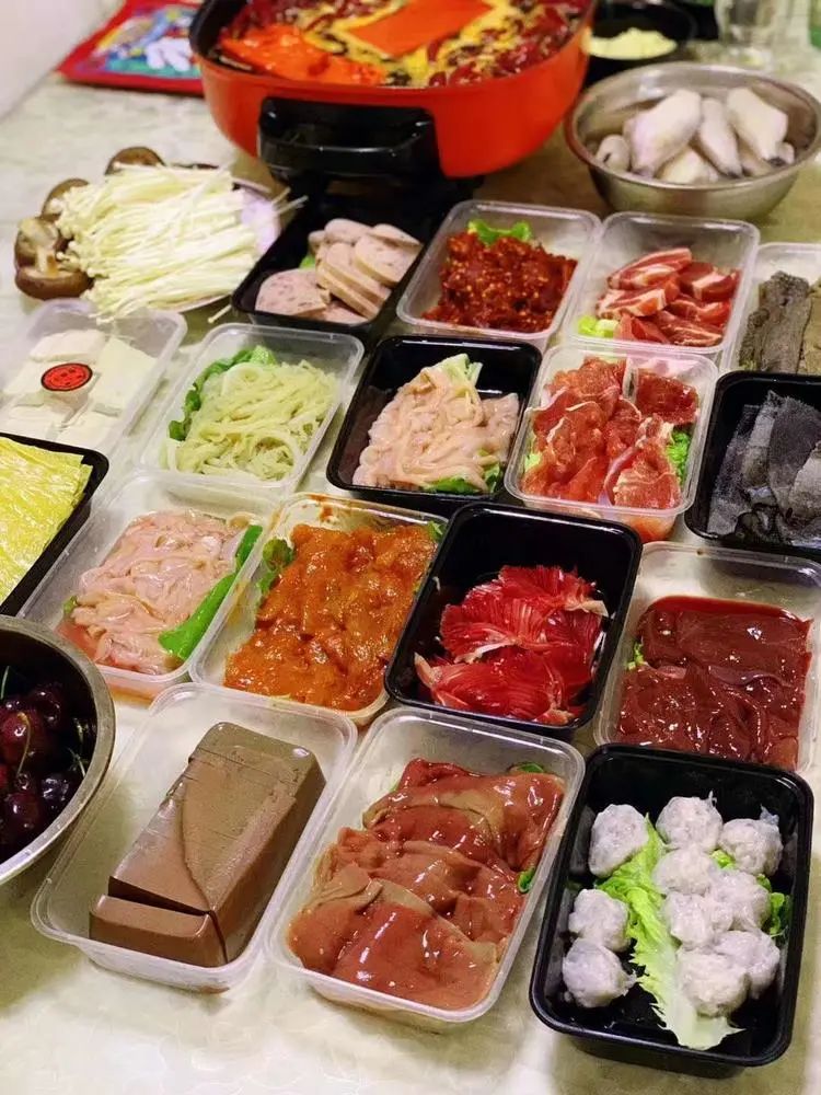牛油火锅：重庆味道的新时代演绎