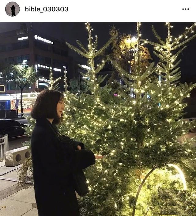 无论她们怎么选择,别人都无权去评论,更不要去比较;smrookies时期女生