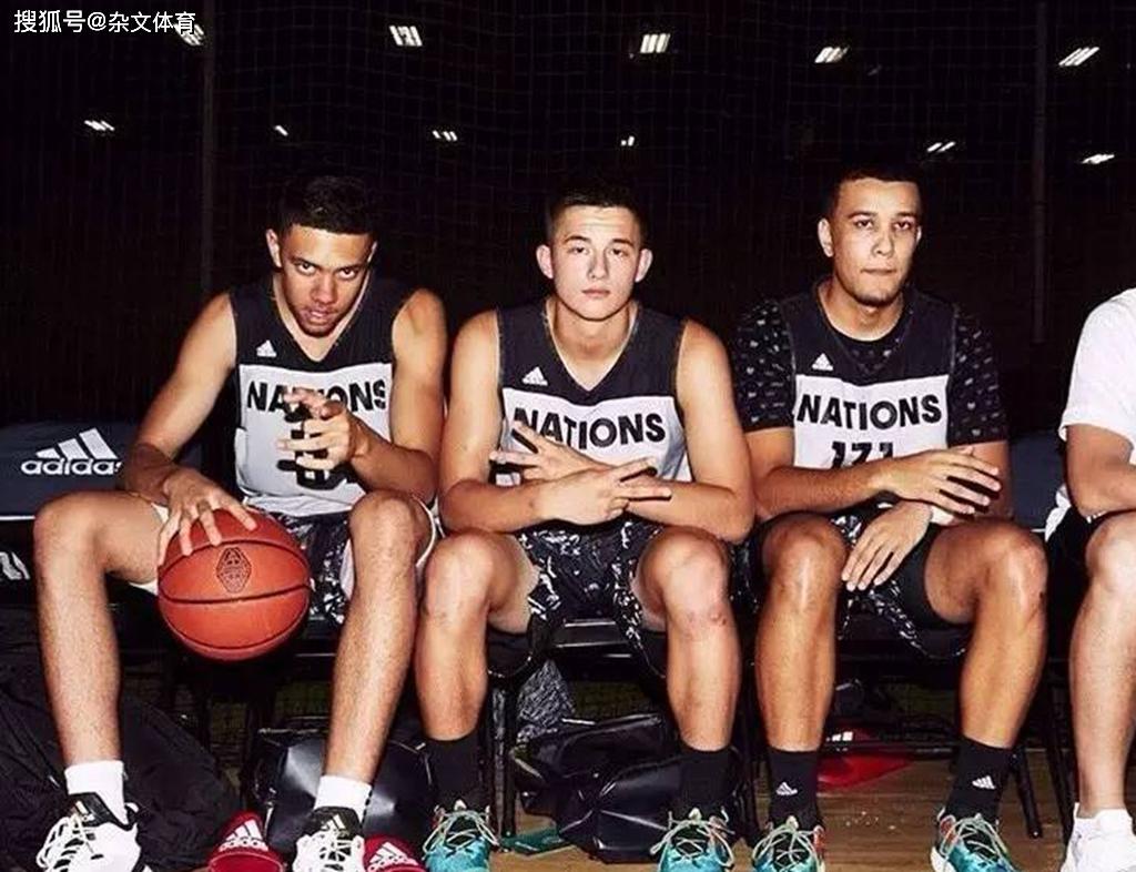 可能阿迪力在名气上远不如张镇麟和王泉泽要出名,身高191cm的阿迪力并