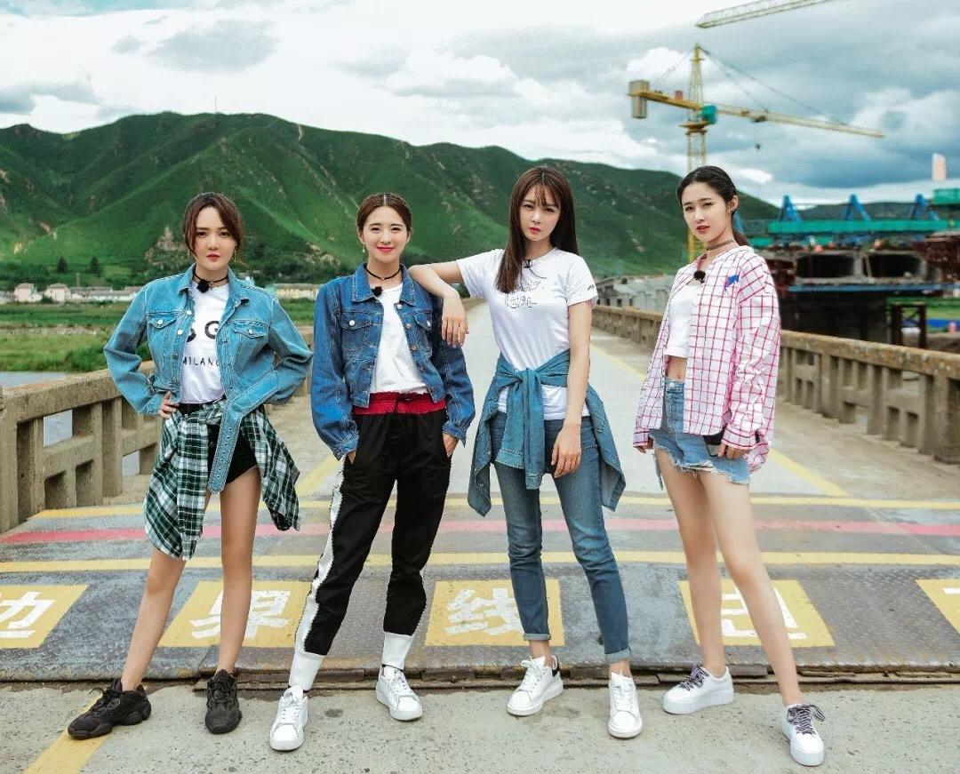 "天天四小花"高下已分,芒果台捧谁不捧谁,很明显