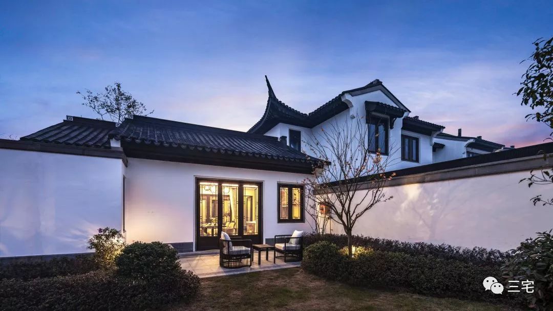 隔窗花影动欣欣三宅东方美学门窗升级院居美好