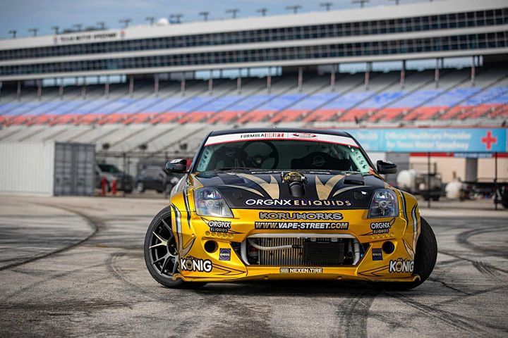 改装版koruworks尼桑350z一级方程式赛车