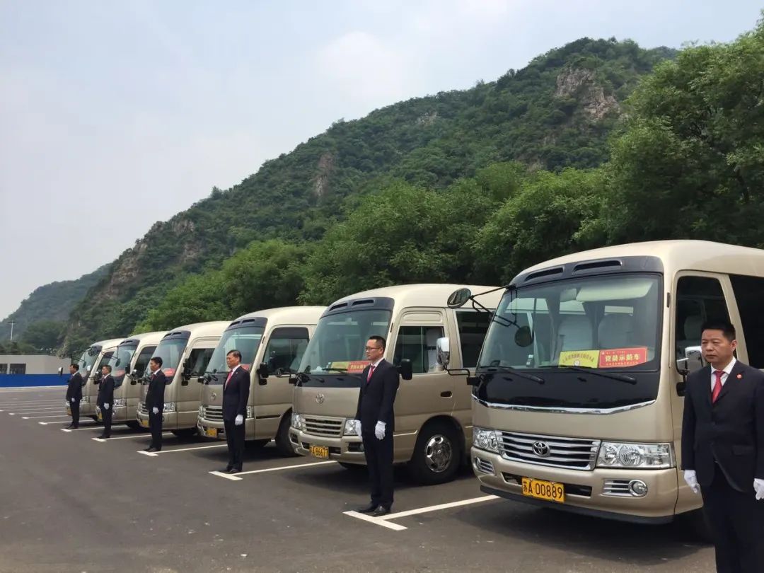 旅游大巴租赁业：紧跟行业趋势，把握市场机遇