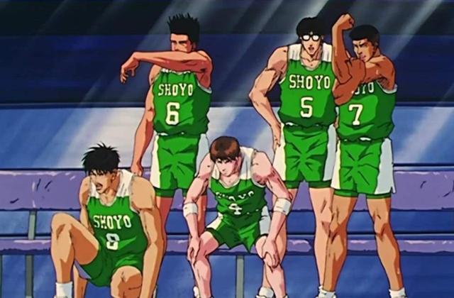 五虎中,樱木花道是难以被替代的篮板王,流川枫也是方便新手入门的强力