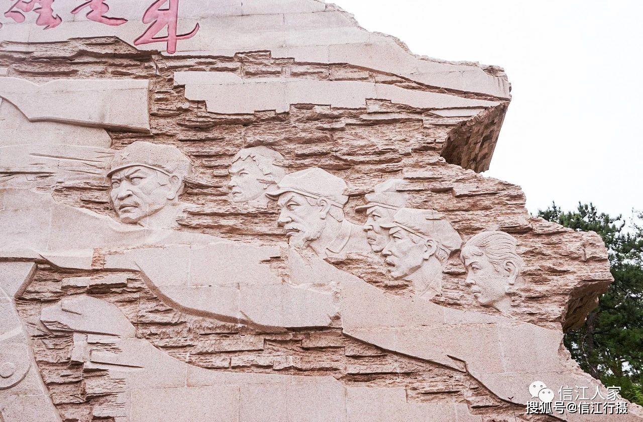 西柏坡的雕塑群冀晋之旅15