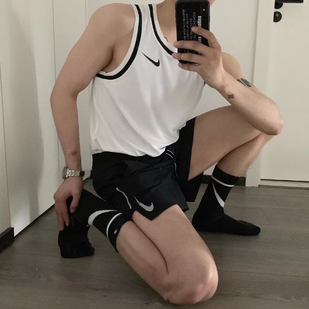 小狼狗哥哥被迫做小奶狗?