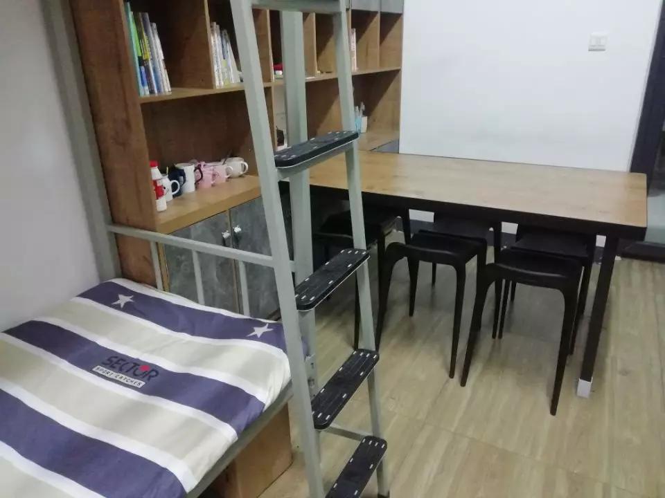 "一段四川现代职业学院的独白_寝室