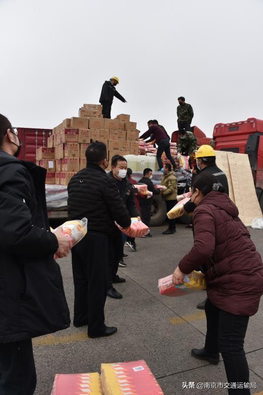 南京交通全力保障疫情防控期间物资运输