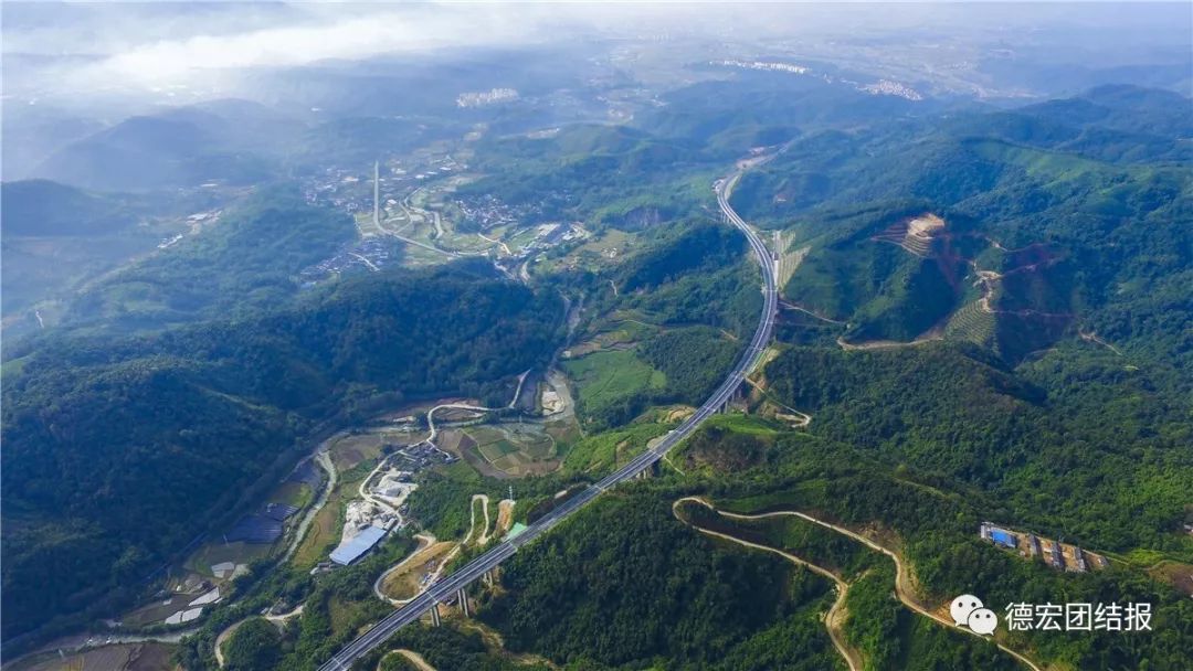 德宏恢复全部班线运营自25日起记者从德宏交通运输集团获悉