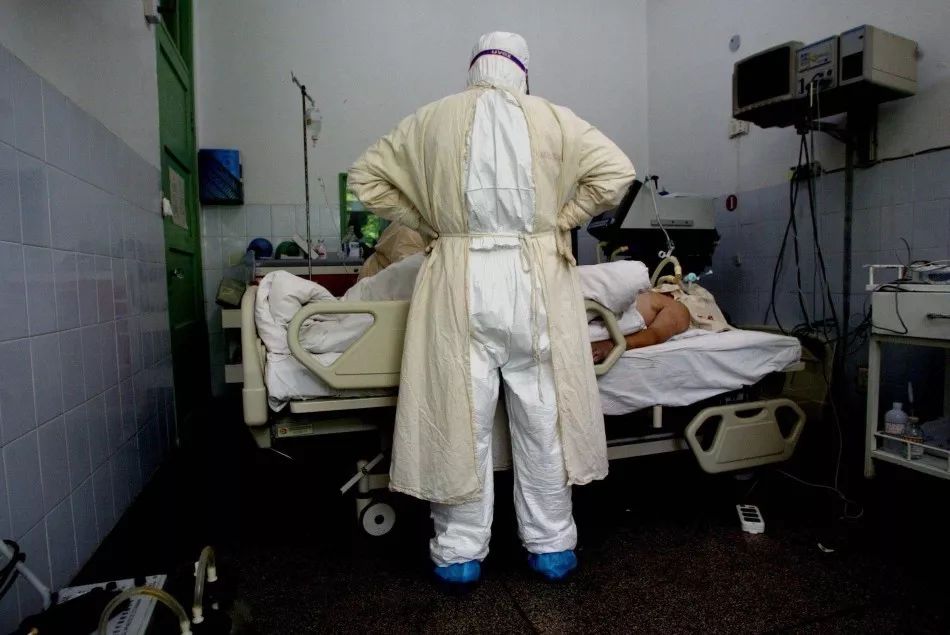 病毒与人类文明如影随形_埃博拉