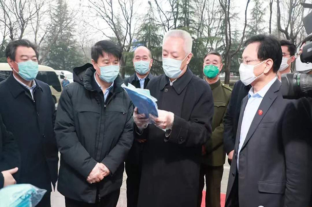 凌文副省长到山医集团肥城医院疫情防控一线调研慰问