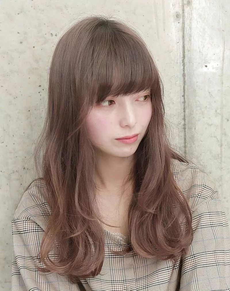 适合春季的日系发型,让你的气质焕然一新!_长发