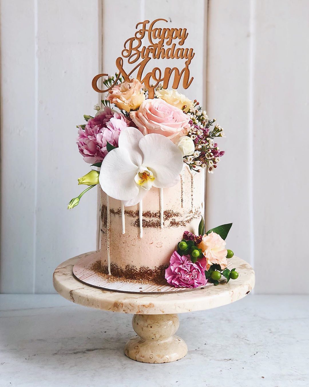 蛋糕精致的如艺术品价格翻了一倍顾客也不嫌贵