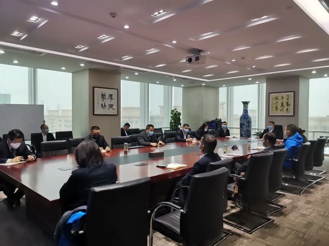 鼓舞斗志凝聚合力酒中酒霸营销中心高层工作会议顺利召开