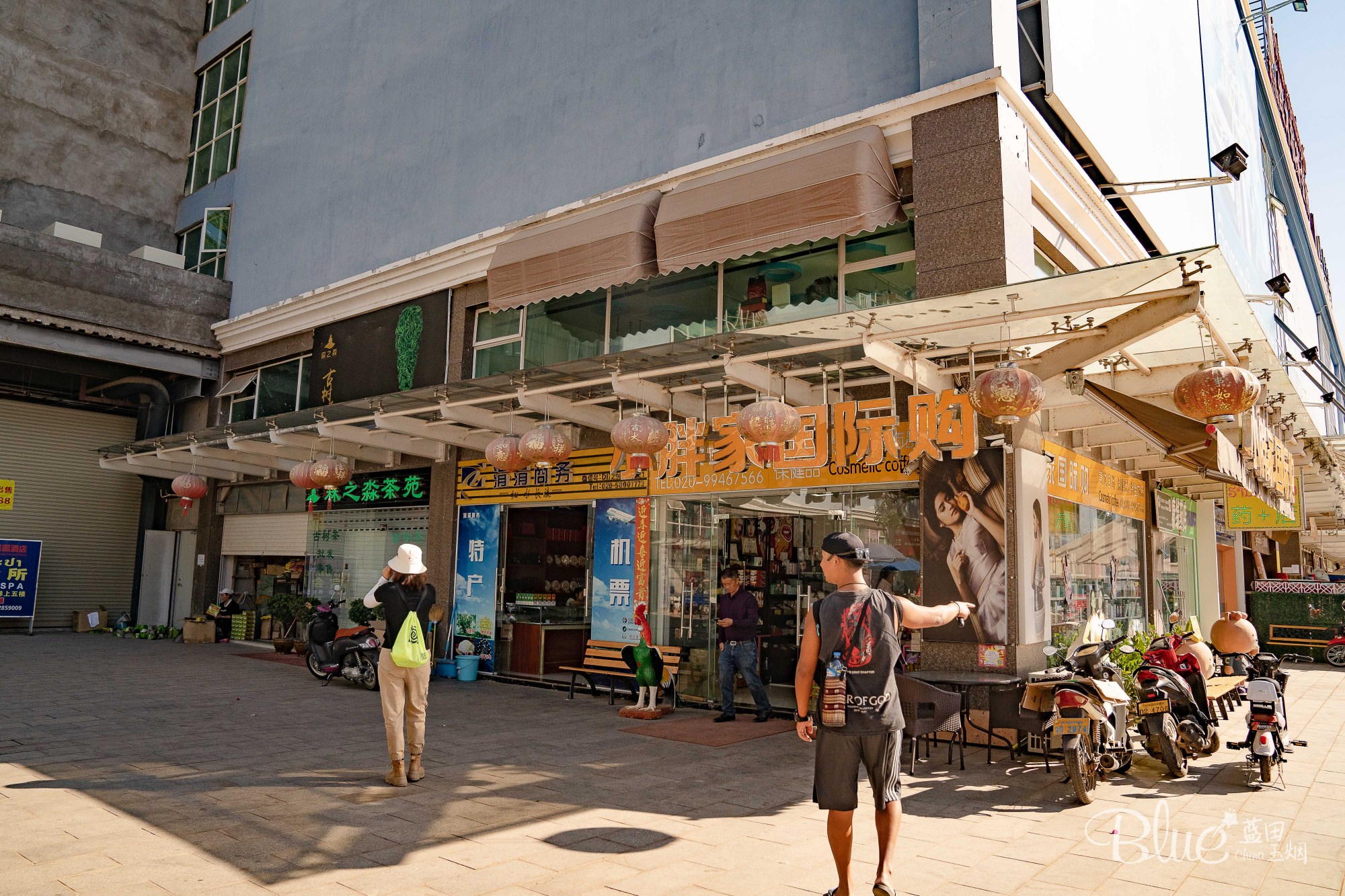 原创老挝旅行新发现万象的中国三江市场国人卖重庆小面一年挣80万