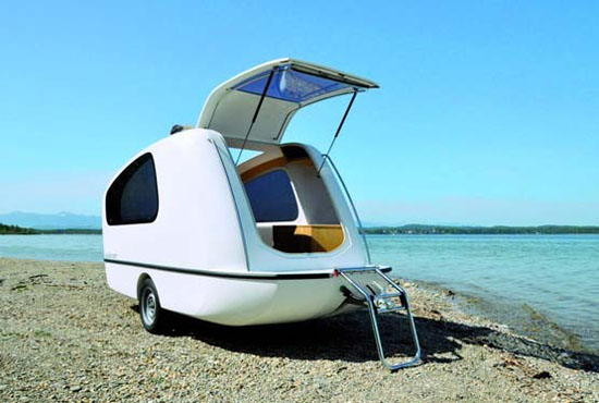 两栖拖挂式房车您会享受水陆两栖的生活么