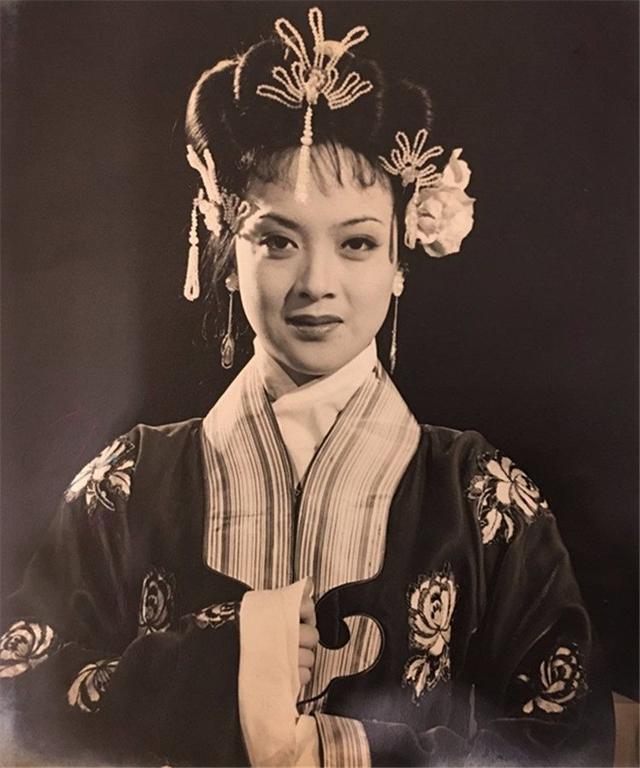 原创曾被称为50年代最漂亮女演员王丹凤真的美吗老照片见证玄机