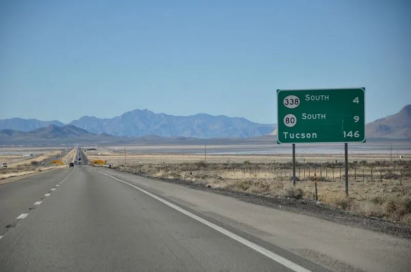美国高速公路限速图片
