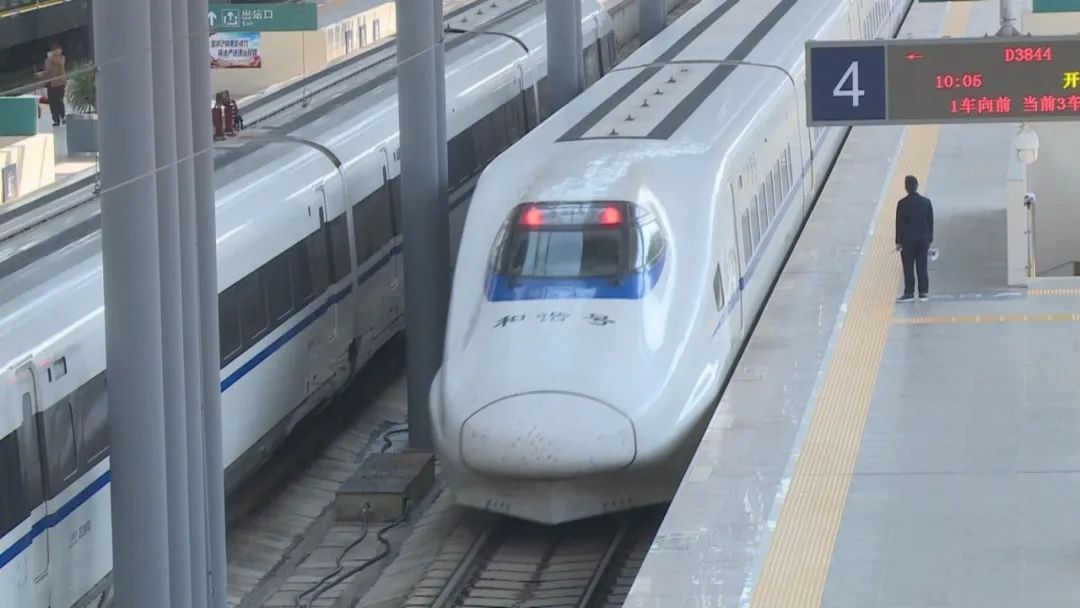 抓好抓实防控大理火车站将逐步增加旅客列车