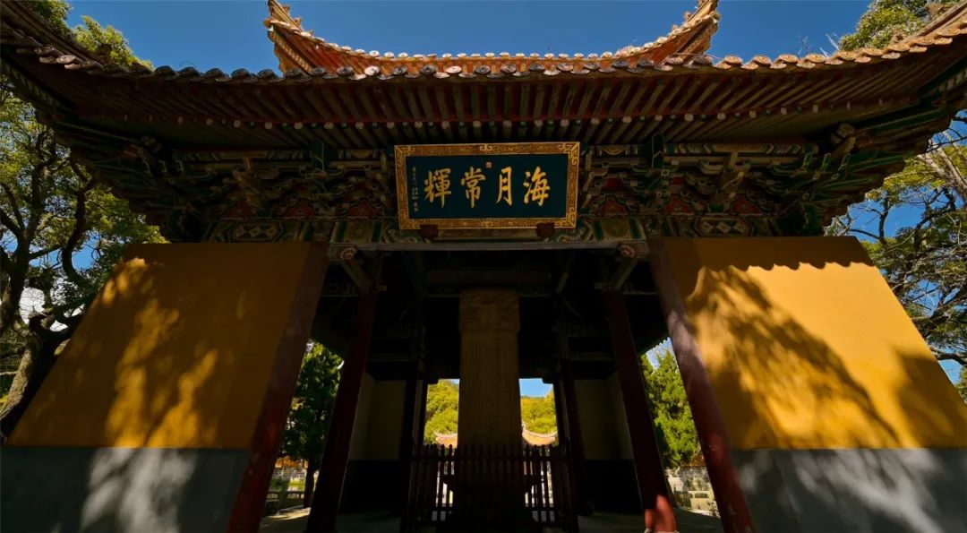 一秒穿越清朝看普陀山清雍正御碑亭重现几百年前的辉煌