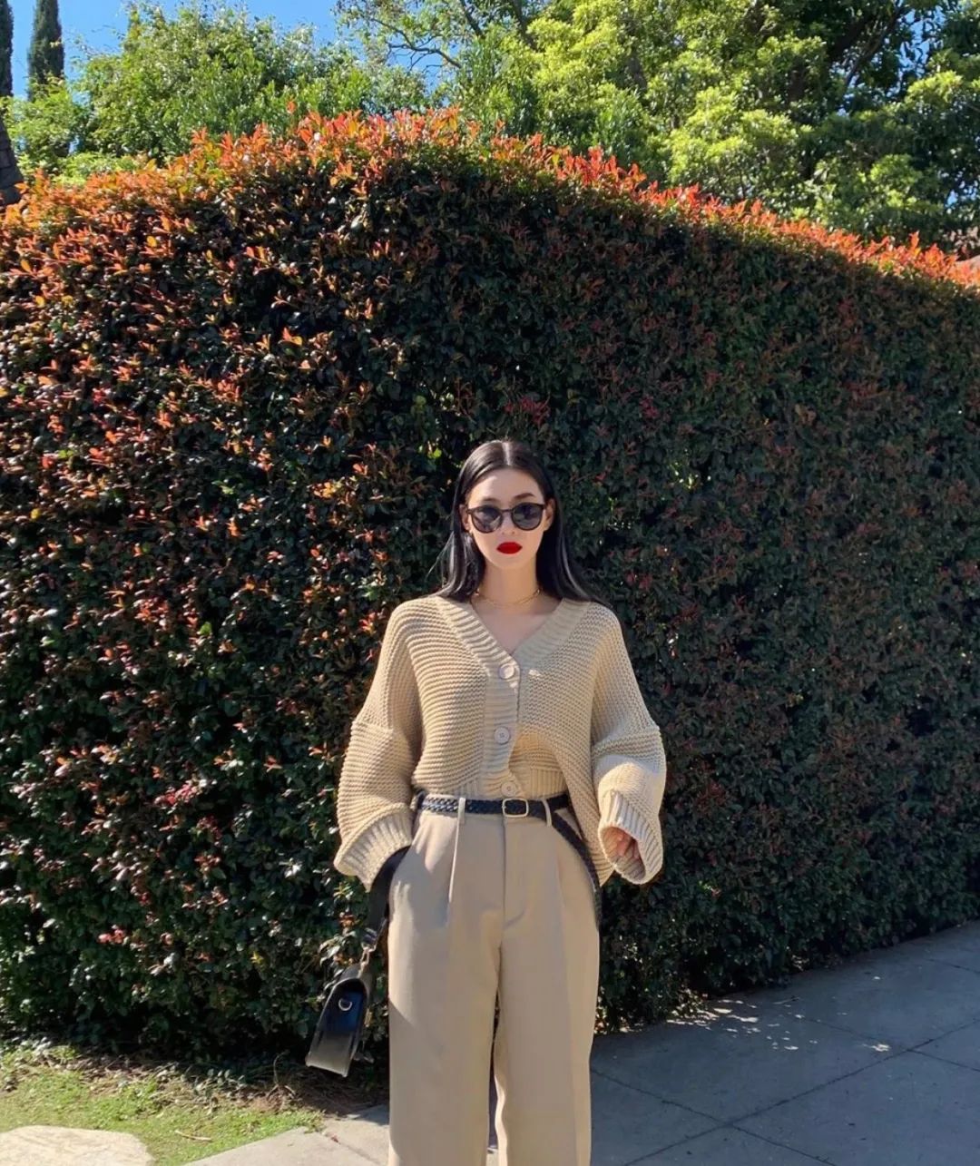 大胸vs平胸穿同一件衣服有什么区别