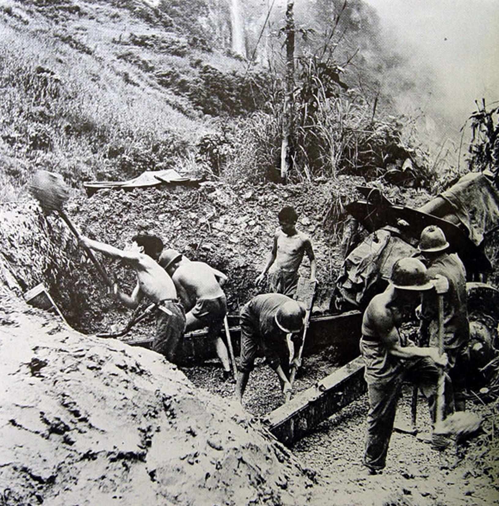 原创越军凌晨2点偷袭班长警觉发现副军长指示记功