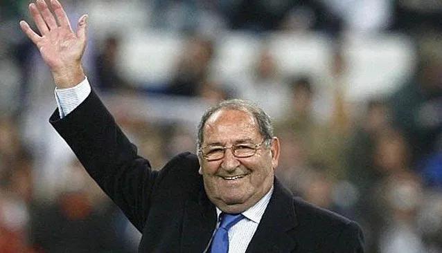 四,帕科·亨托6次欧洲冠军杯冠军,12次西甲联赛冠军,亨托是历史上获得