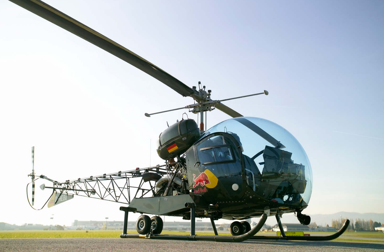 研发并立足于朝鲜战争,现作为私人飞机使用,这款直升机造型独特_贝尔