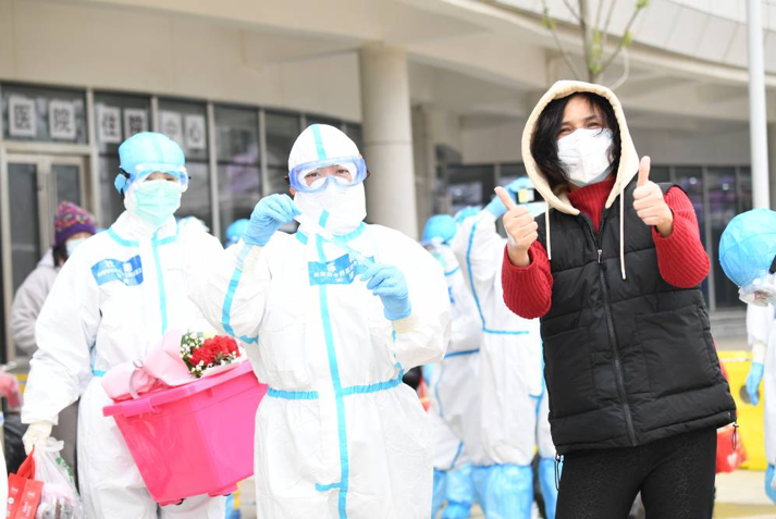 新冠肺炎 | 江夏方舱医院第一批患者出院,看出院前如何为他们消毒?