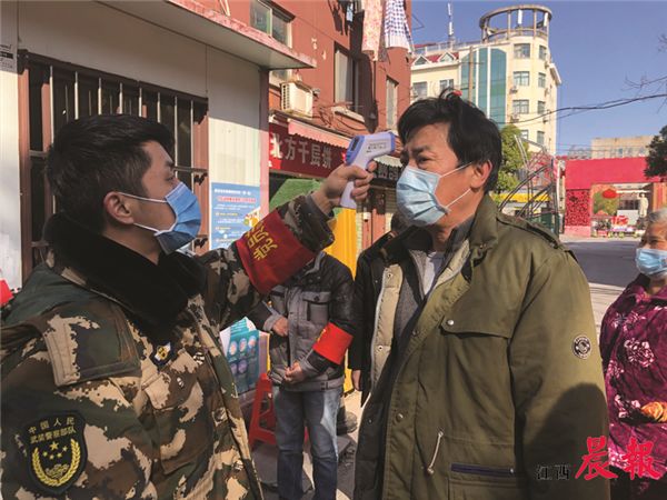 让英勇灭火救人的南昌90后小伙许诺成为备受称赞的"救火英雄"
