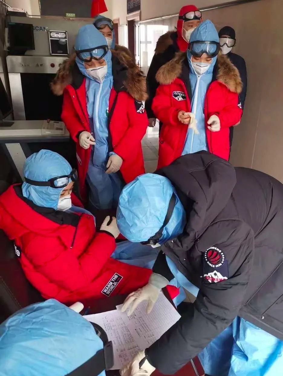 【密山新闻】穿上"波司登"抗"疫"风雪中_疫情