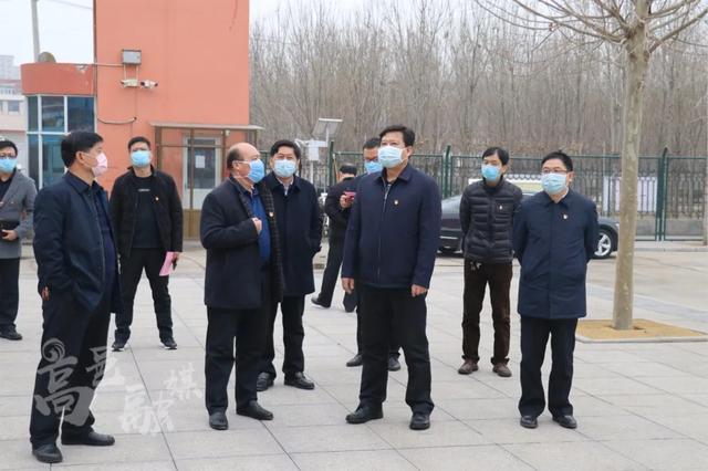 高邑县委书记万树军调研教育系统疫情防控及教育教学工作