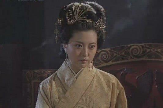 东汉末年最被大家忽视的人当属何皇后其实她是又一个吕后
