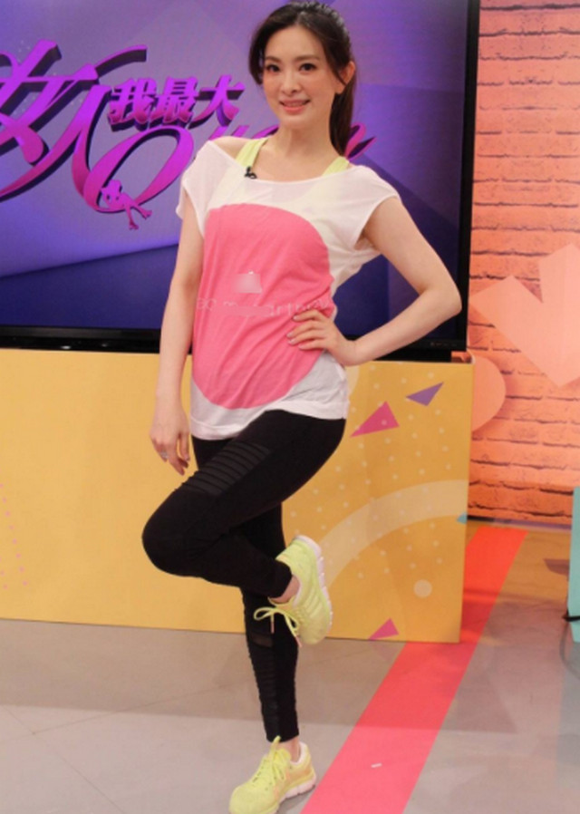 状况好转抢救第20天刘真首度更新社交平台最爱跳着舞的自己