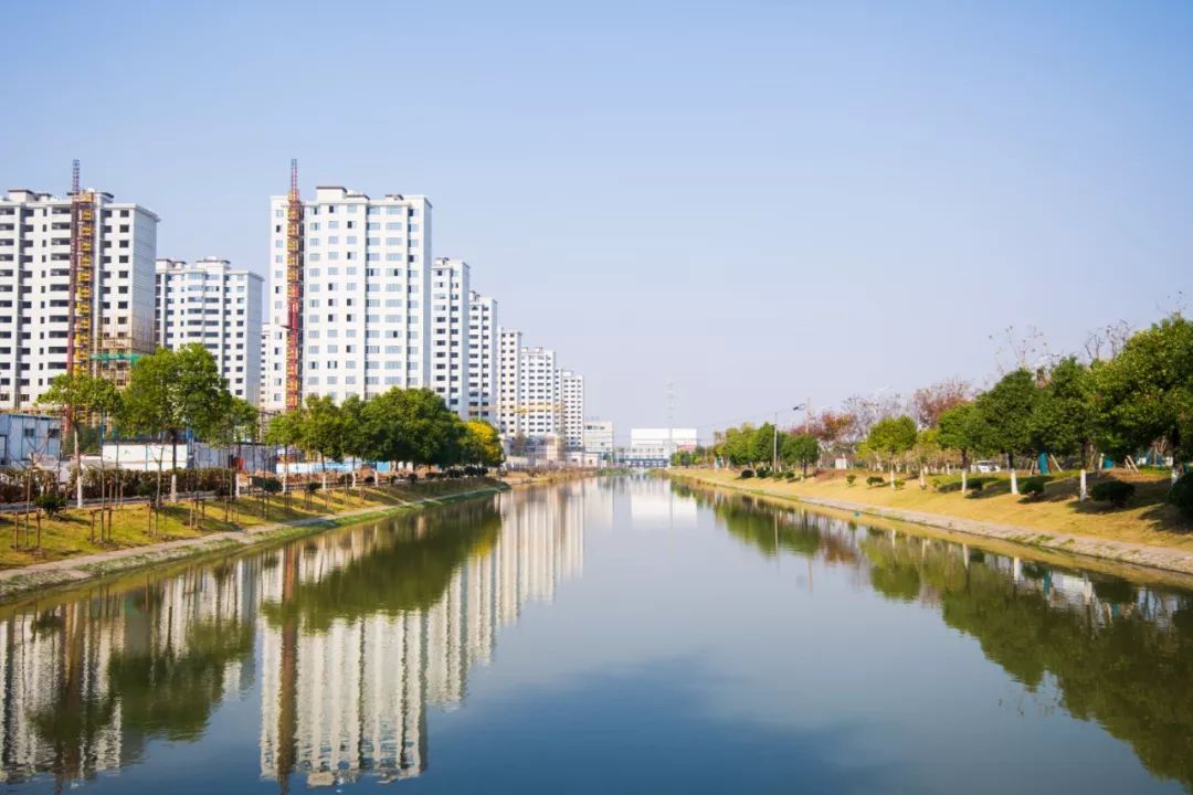 浦东新区星级河道闪亮登场啦快来为ta们送上云掌声