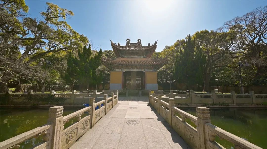 一秒穿越清朝看普陀山清雍正御碑亭重现几百年前的辉煌