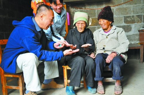 女子生於1885年125歲還能上山砍竹子專家跟飲食作息有關