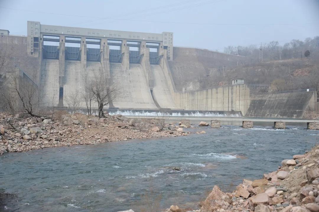 邢台朱庄水库开闸放水沿河乡镇村庄请注意安全