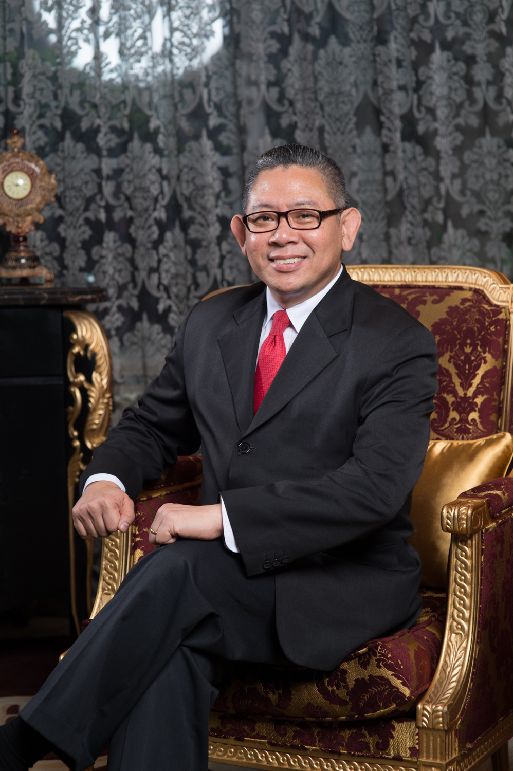 杨金帝先生出任北海银滩皇冠假日酒店总经理