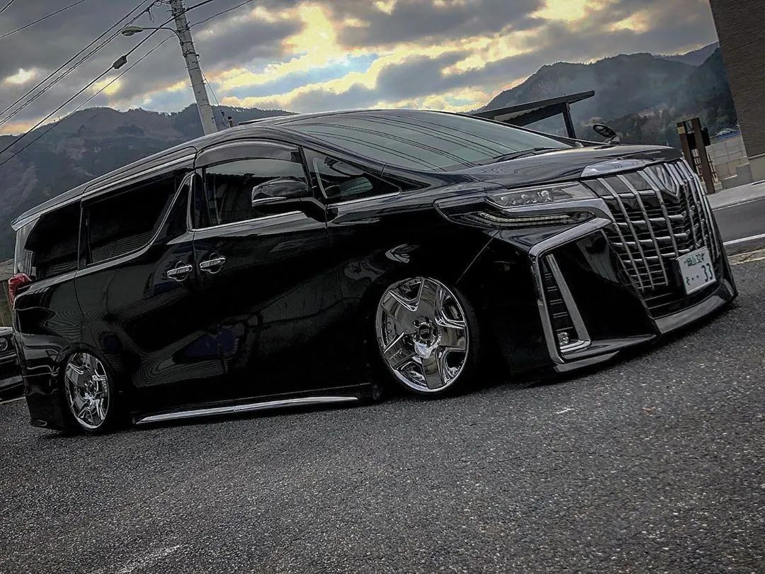 灵感与启发丰田埃尔法instagram改装集