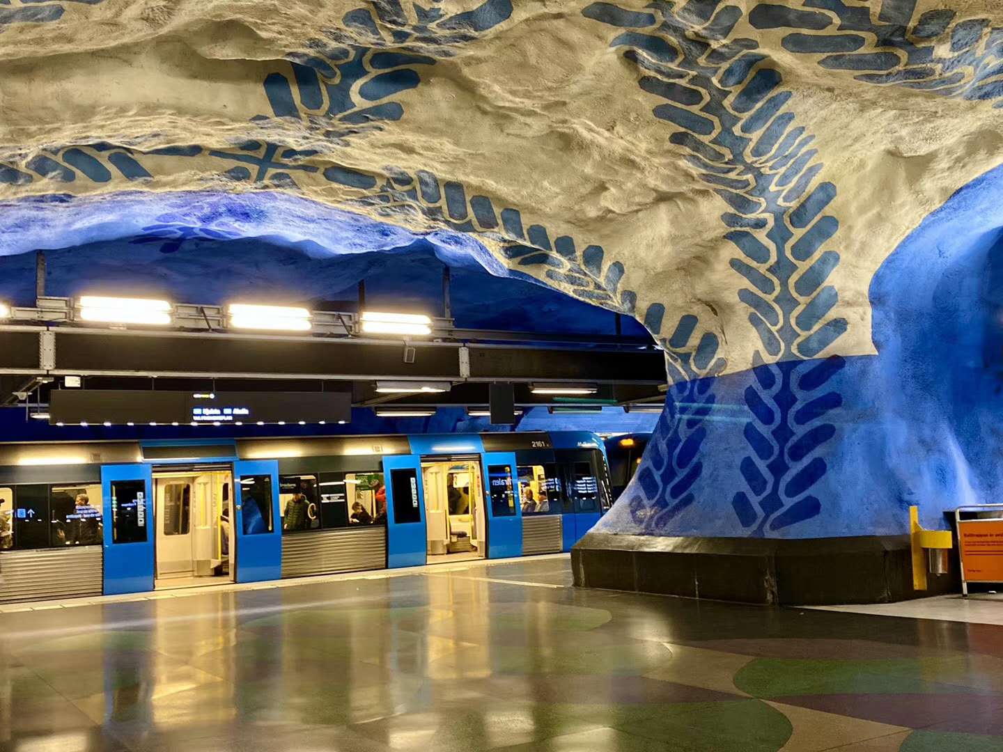 瑞典斯德哥尔摩地铁图片